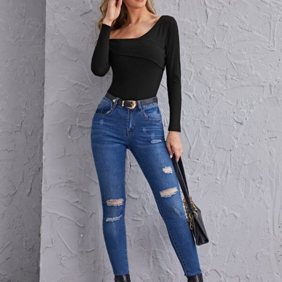 Contemporaray  Asymmetrical Neck Foldover Ribbed T - Picture 6 of 8